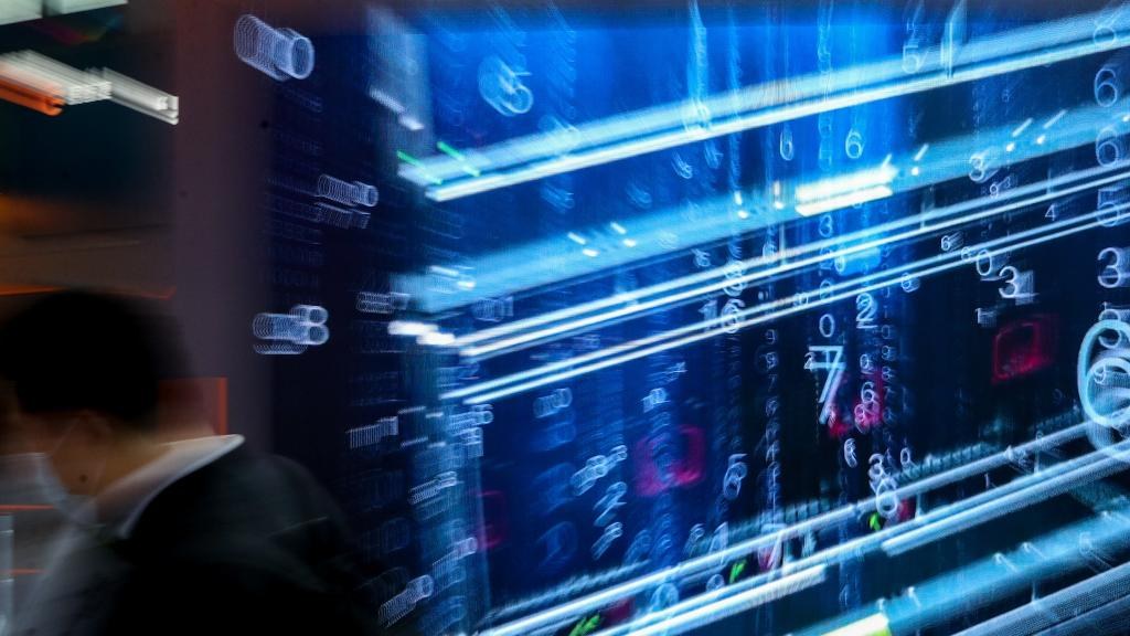 科学家实现两个光力系统全光远程同步