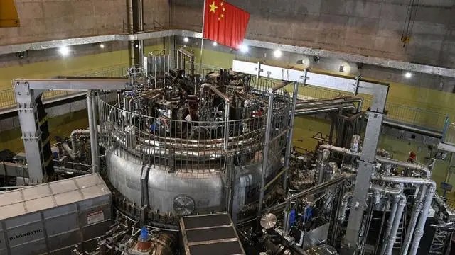 新一代“人造太阳”HL-2M等离子体电流突破1兆安培