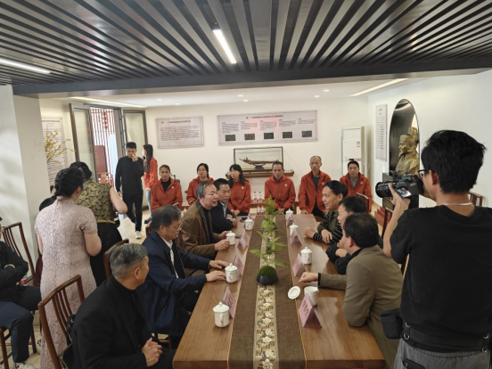 深圳市湖工大包装技术研究院院领导先后赴安龙县、东