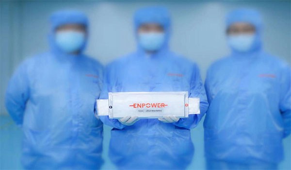 世界最轻量100Ah级电池研发成功